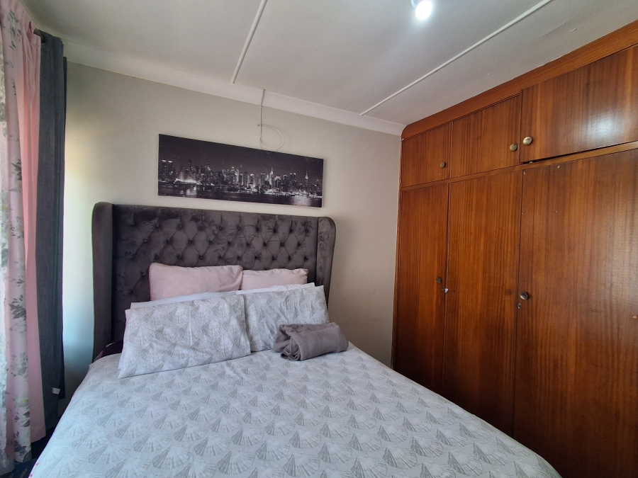 3 Bedroom Property for Sale in Songloed North West